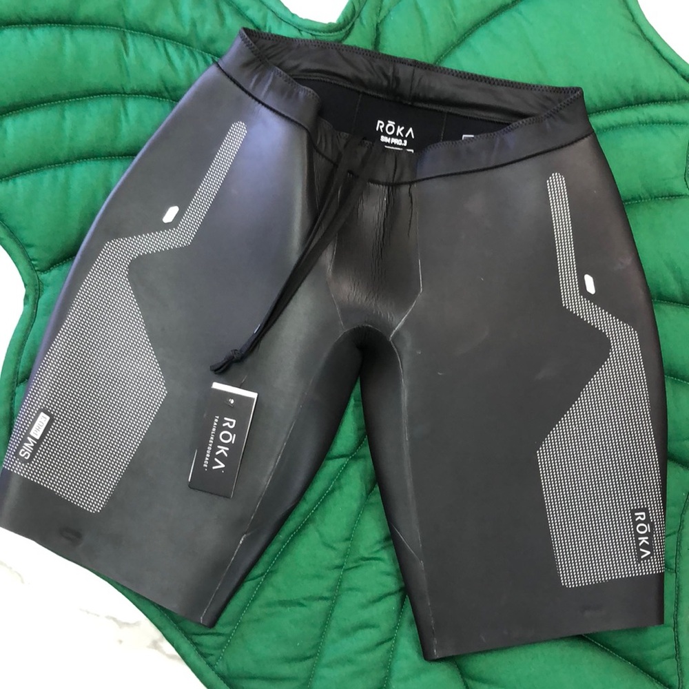 ROKA womens SIM PRO 3 titanium buoyancy triathlete athletic swim shorts. Size M